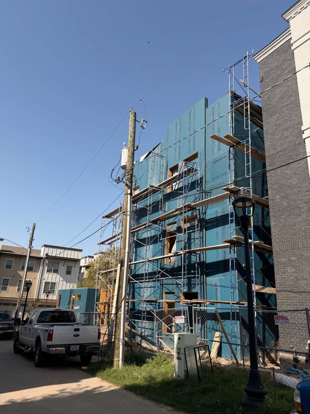 Multi-Story Townhome Construction Project in Fort Worth